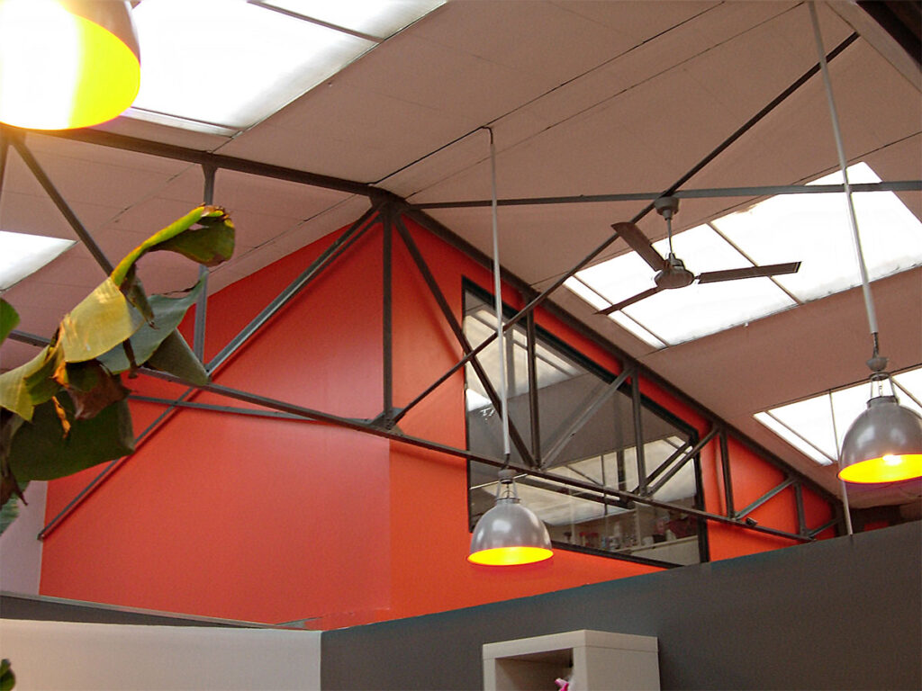 Mezzanine imaginée par l’architecte dans un ERP à Lyon